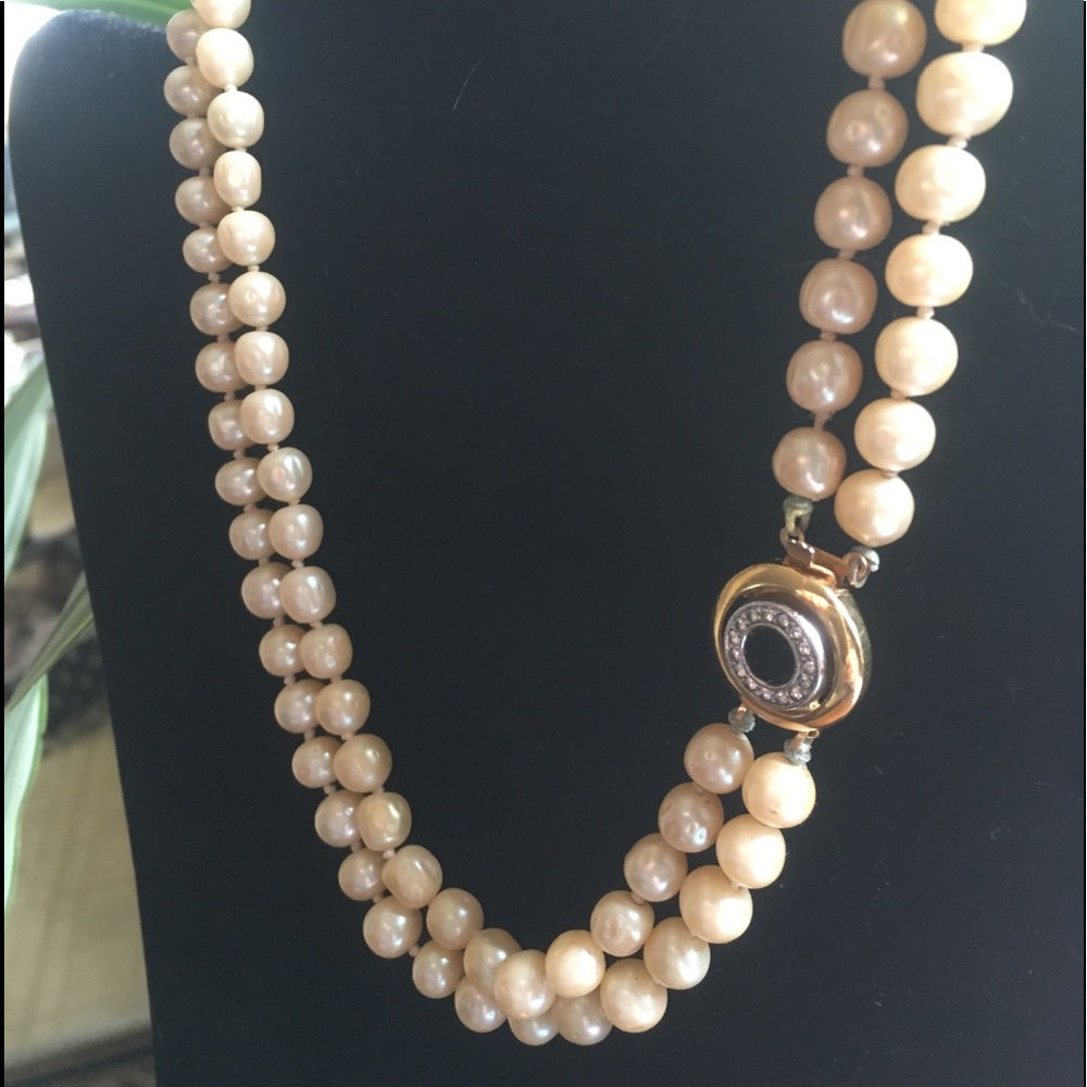 STUNNING!  VTG 1970 GIVENCHY NECKLACE!